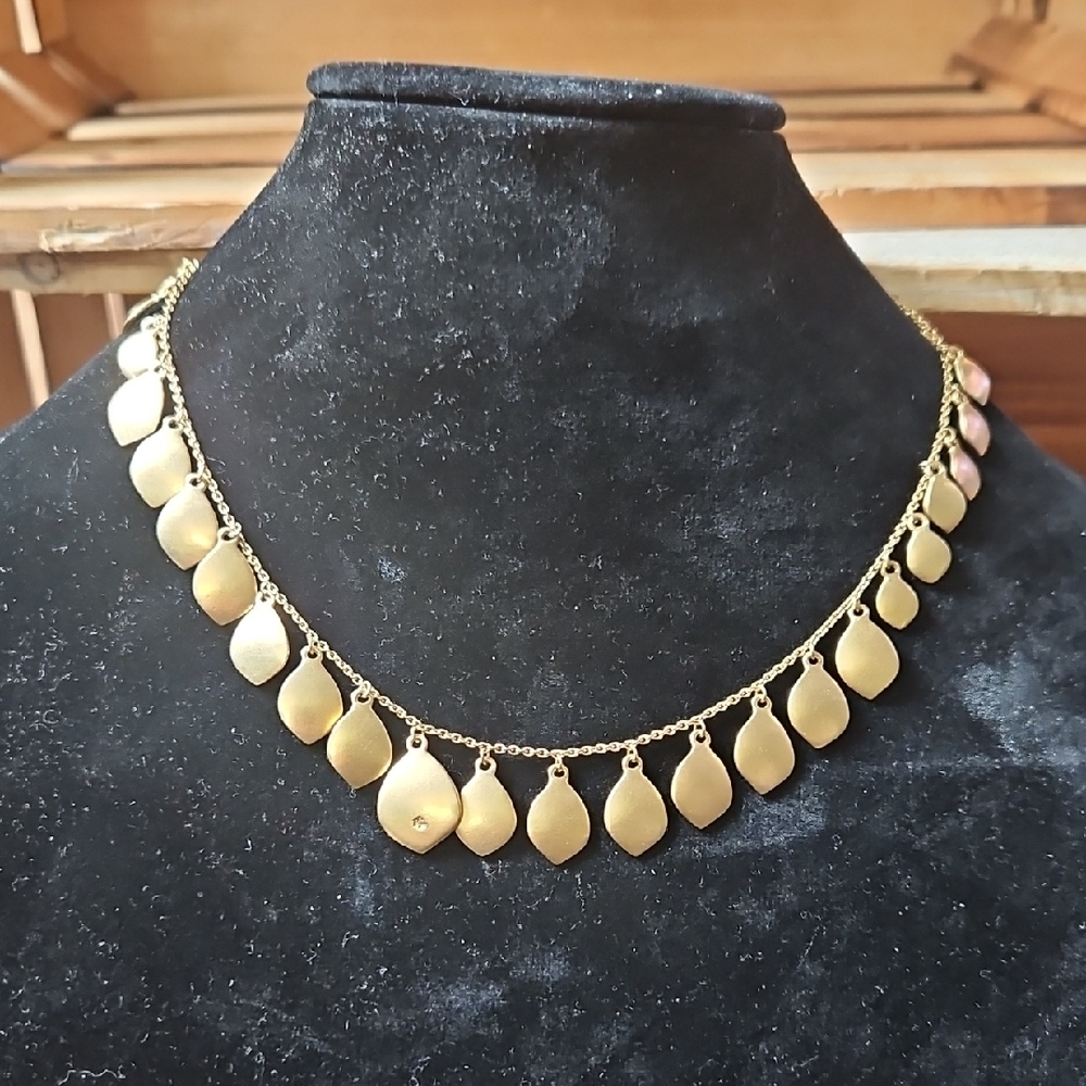 2/$100 - Ralph Lauren Gold Leaf Necklace. Must Bundle For Discount.
